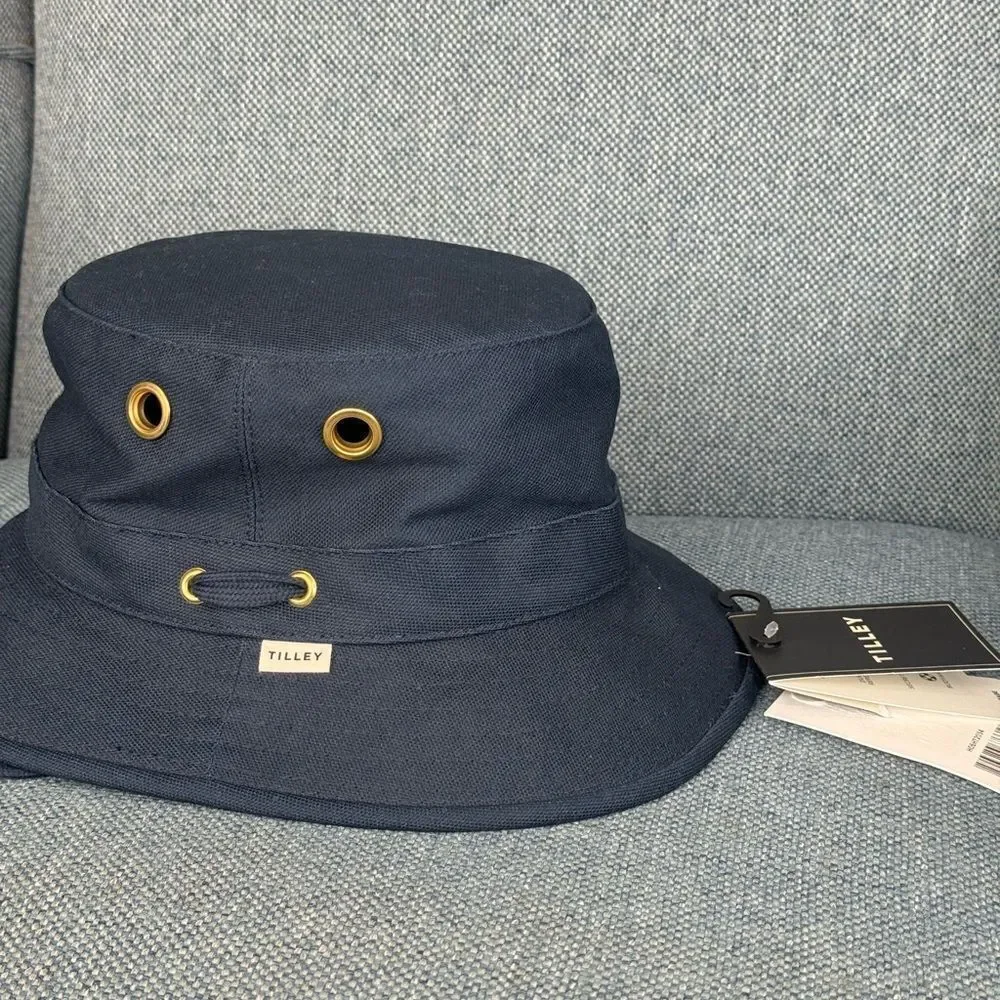Tilley T5 Adventure Hat mens size medium (M)